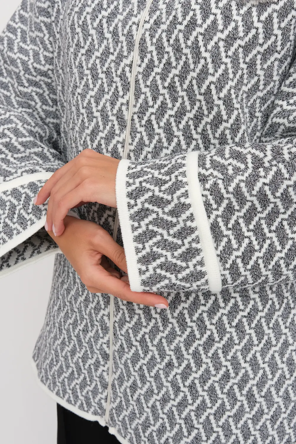 Жакет Д 3560/молочный