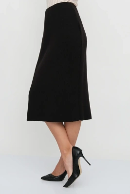 Юбка И 010/черный Юбка И 010/черный